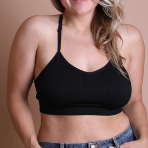 Plus Boho Black Mesh  Floral Seamless Bralette - Picture 4 of 8